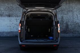 Ford Tourneo Courier Kofferraum offen