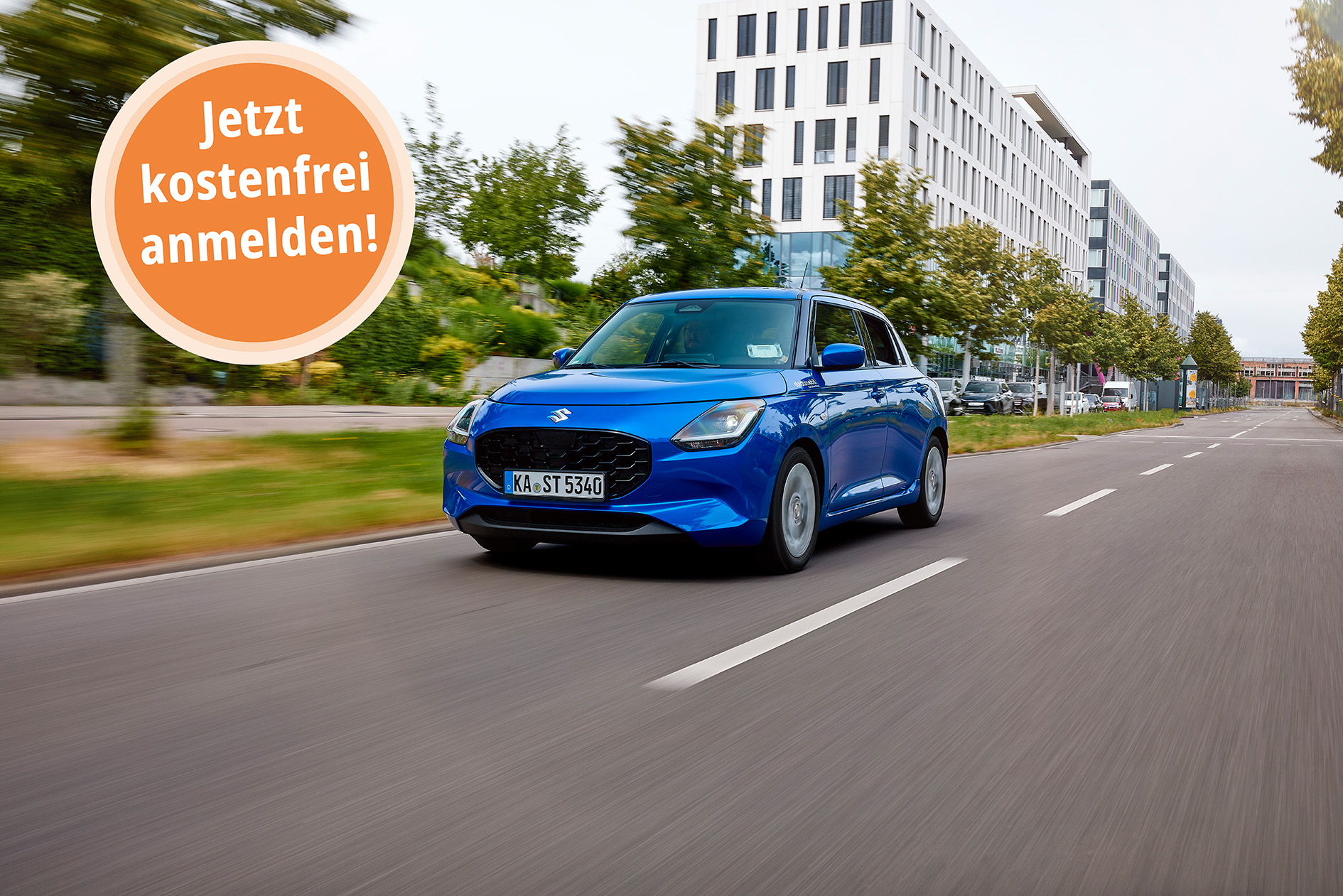 stadtmobil blauer Suzuki Swift Fahraufnahme